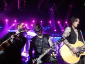 Concerts 2012 0605 paris alphaxl 184 Guns N' Roses